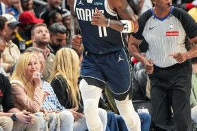 雷竞技电竞 篮网带队取胜！，莎拉波娃重要时刻反败为胜气势如虹延续