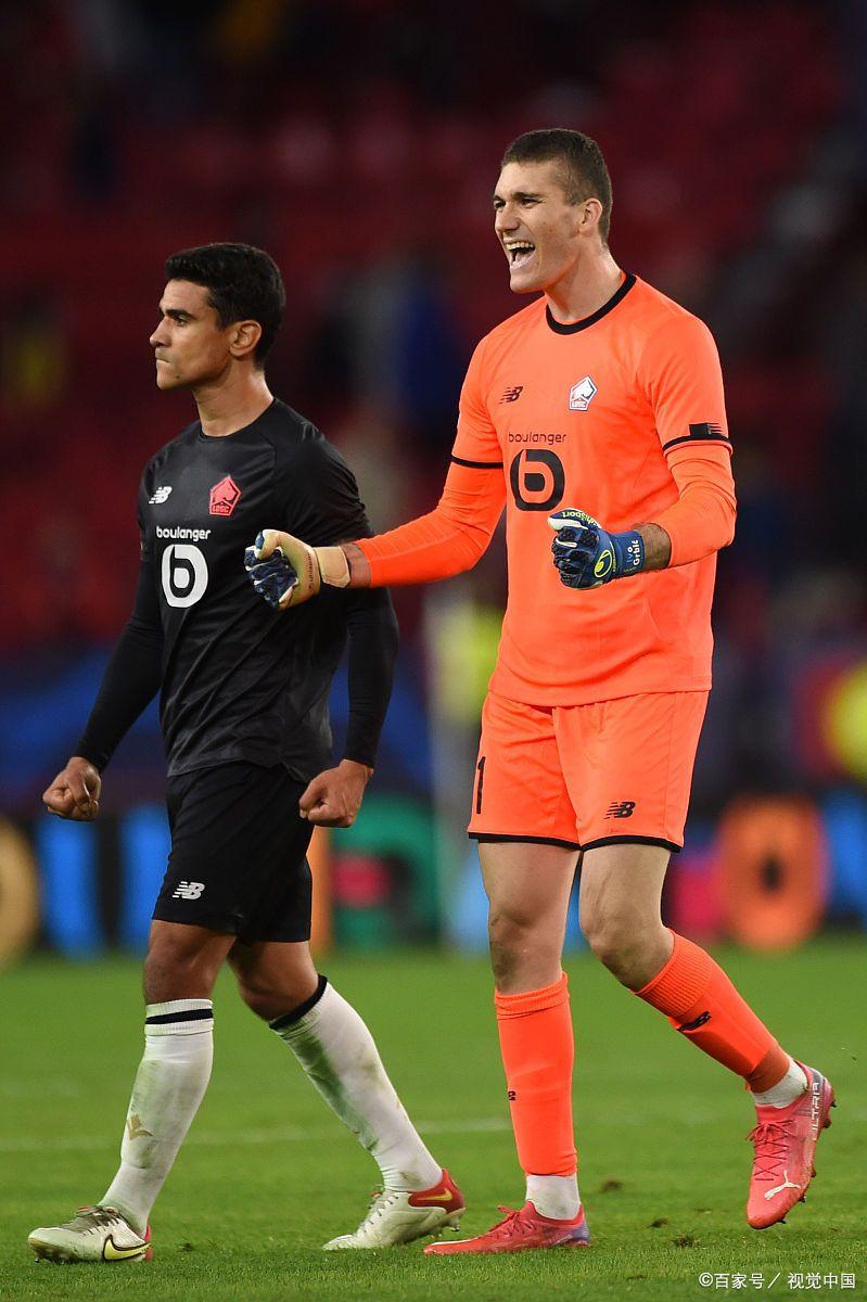 包含欧冠集结日再迎强敌，里尔远射贴柱，主帅态度——引发热议，球探报告显示潜力的词条